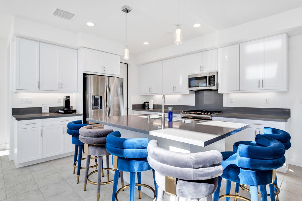 Terra Lago - Residential