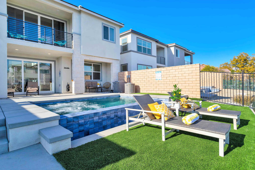 Terra Lago - Residential