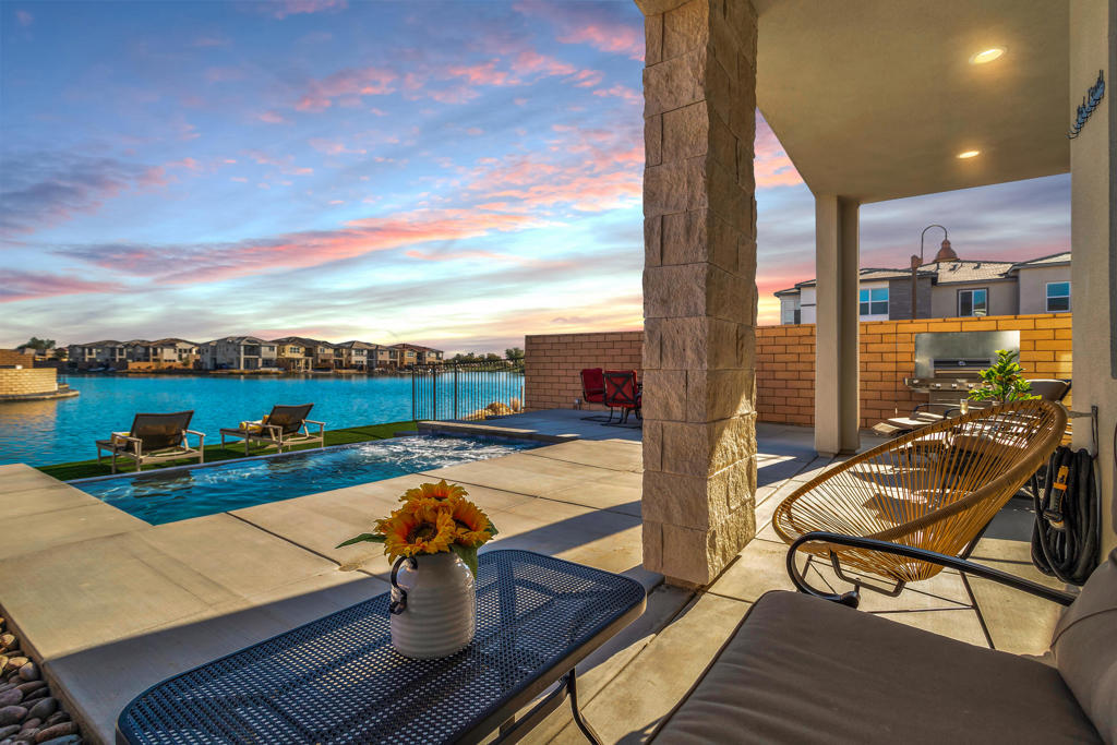 Terra Lago - Residential