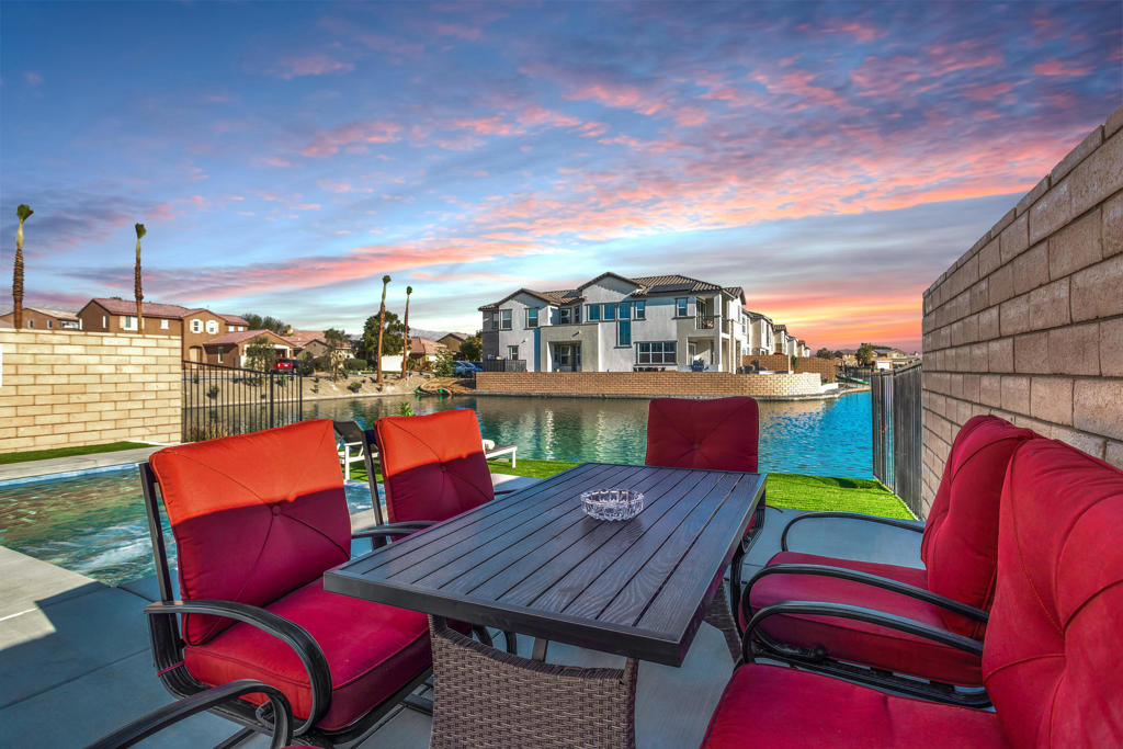 Terra Lago - Residential