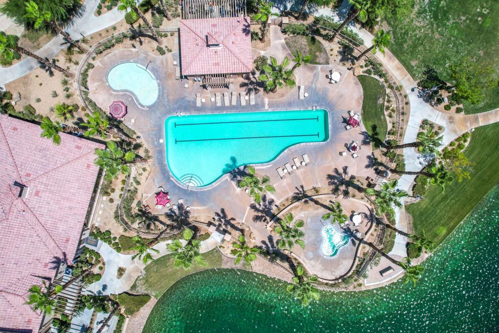 Terra Lago - Residential