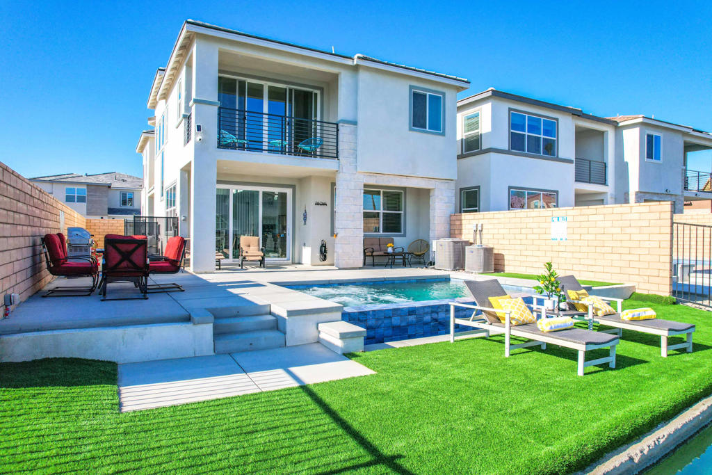 Terra Lago - Residential