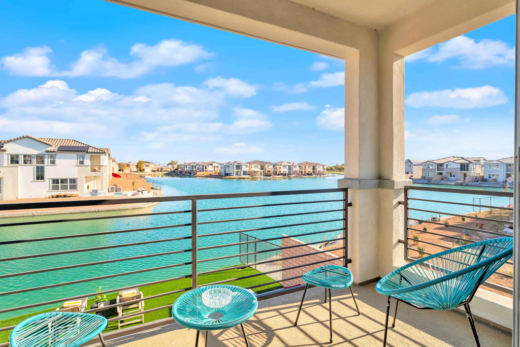 Terra Lago - Residential