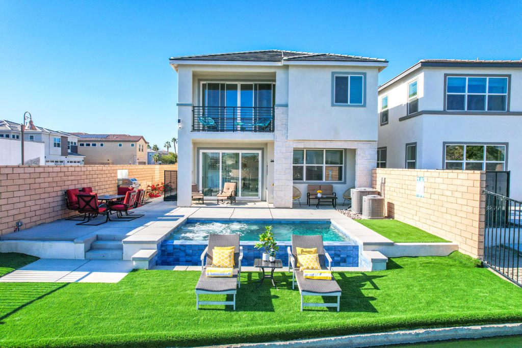 Terra Lago - Residential