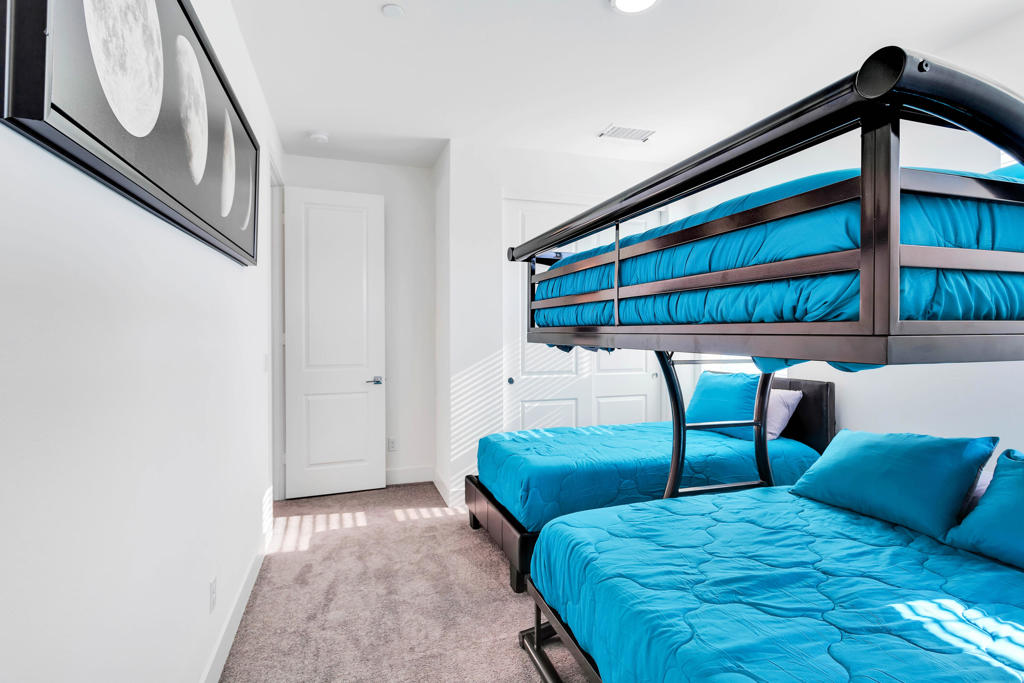 Terra Lago - Residential