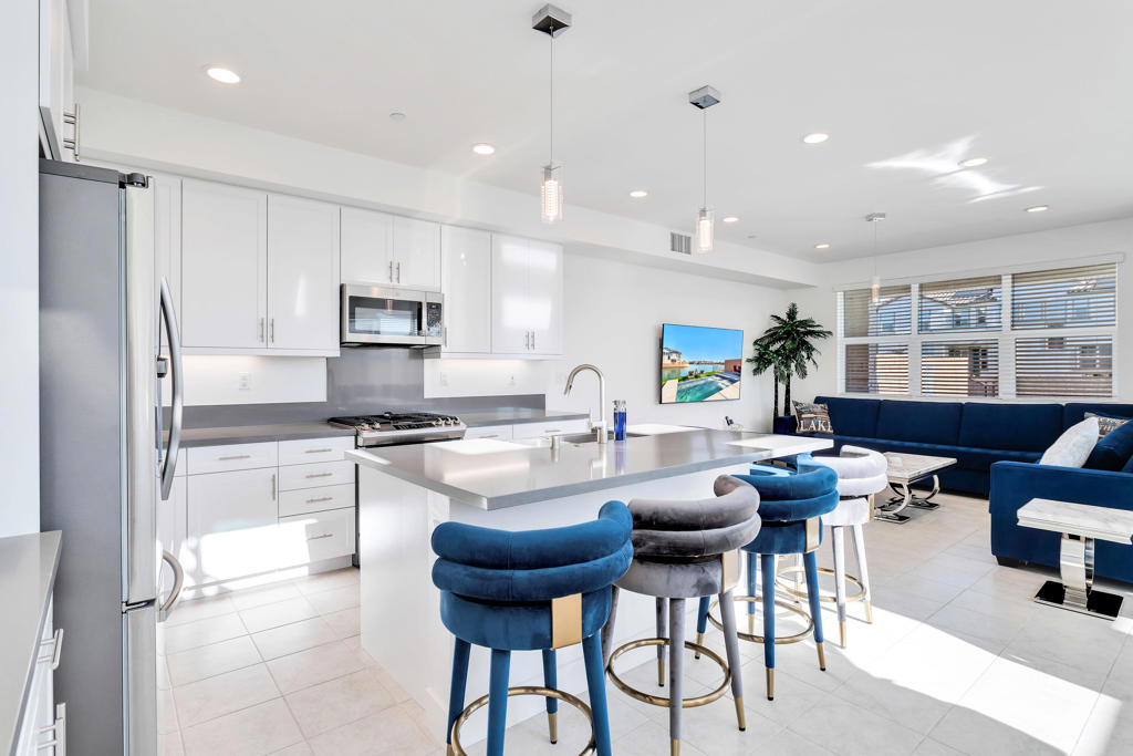 Terra Lago - Residential