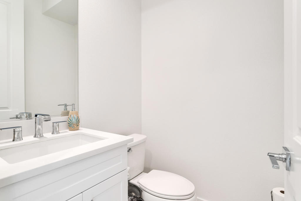 Terra Lago - Residential