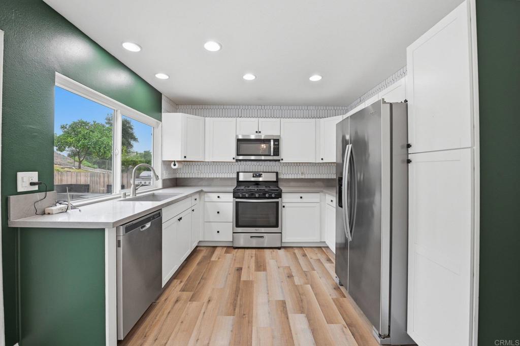 13104 Lakeview Granada Drive