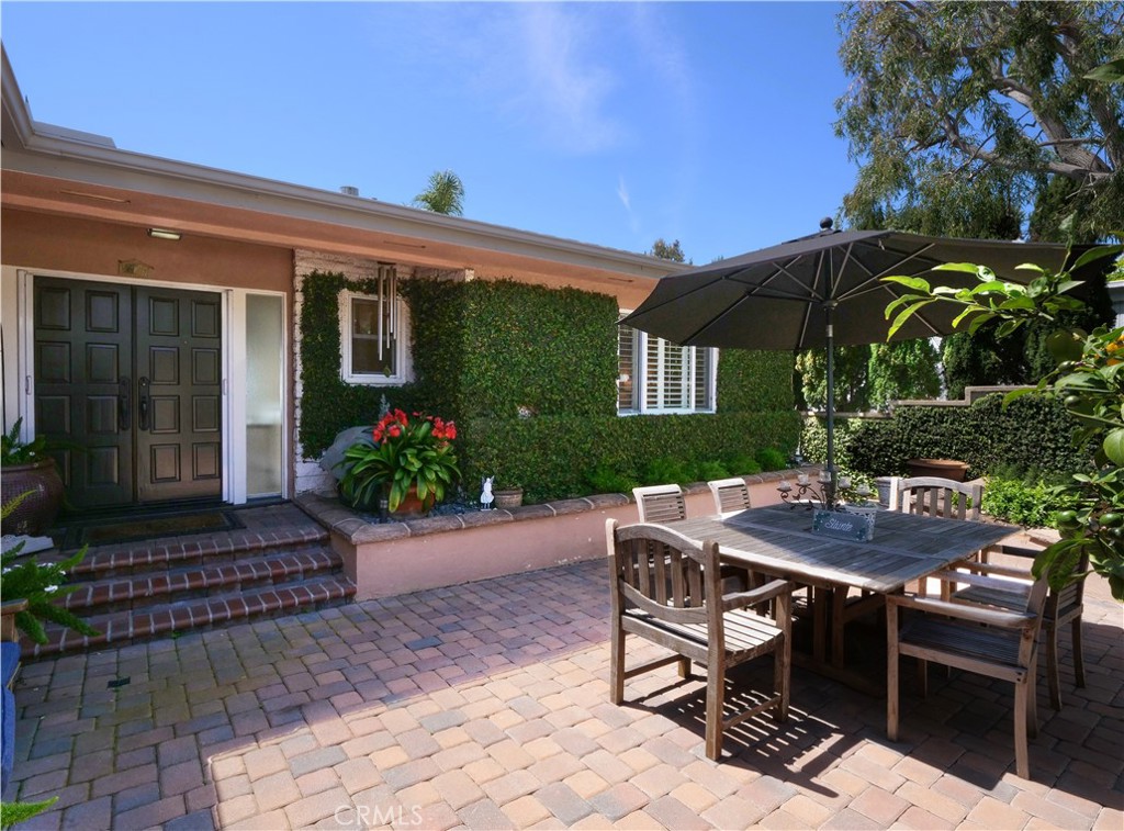 2037 35th Street W