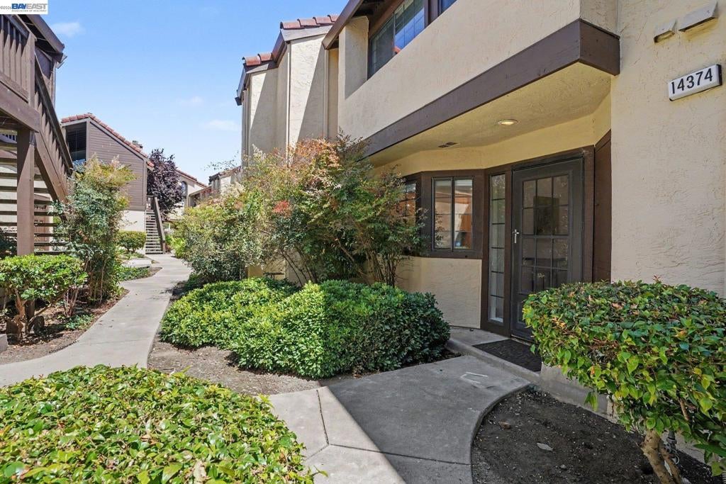 14374 Outrigger Dr, San Leandro CA 94577