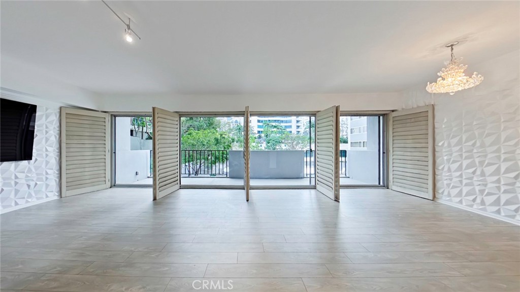 10450 Wilshire Boulevard 2A