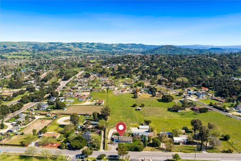 Tiny photo for 4255 San Benito Road, Atascadero, CA 93422 (MLS # NS26057499)