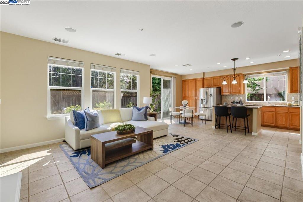 NEWPARK - Residential