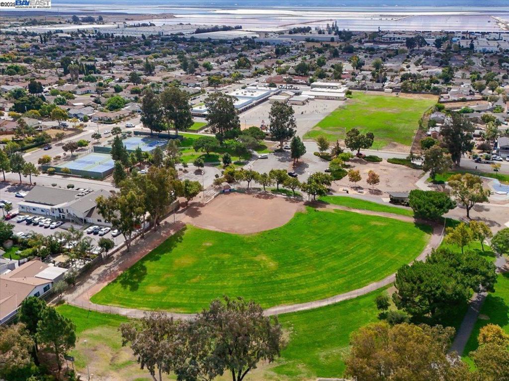 NEWPARK - Residential