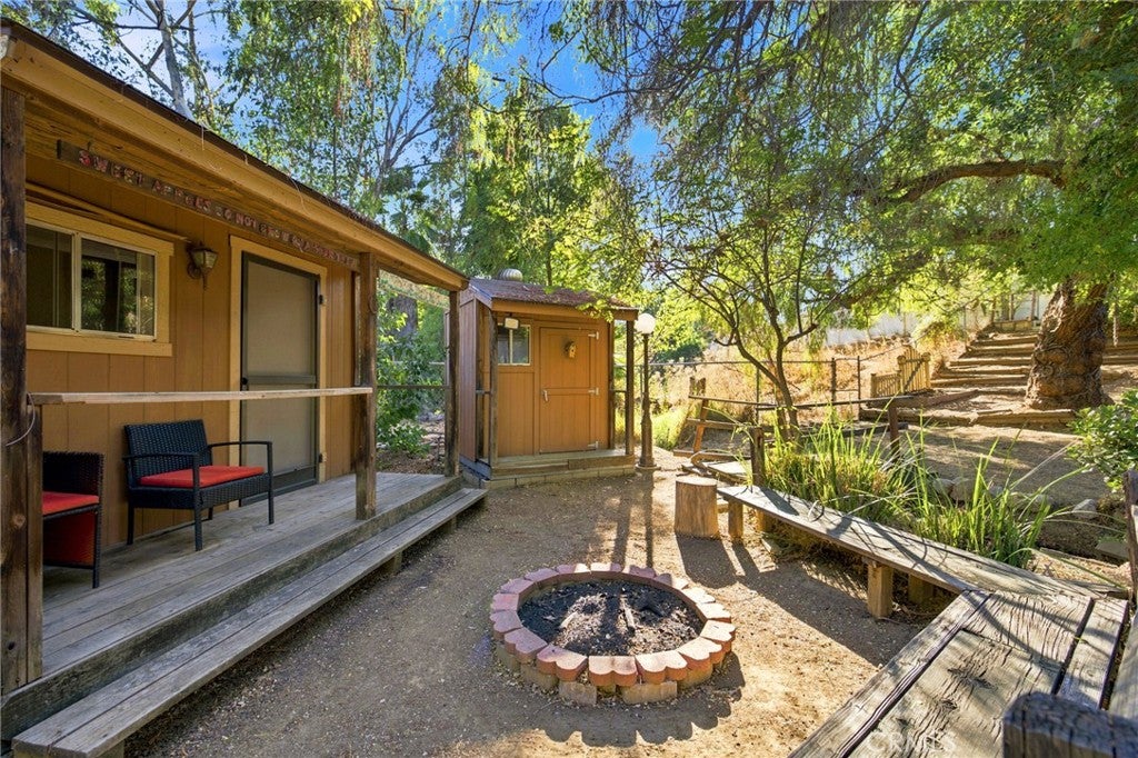 9186 Limecrest Drive
