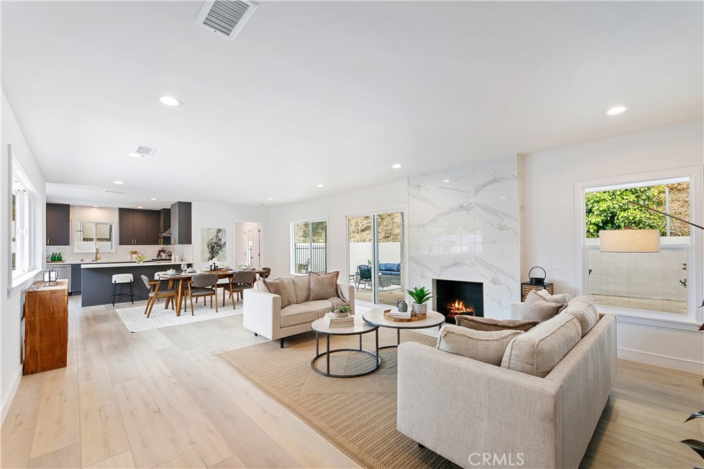 3900 Benedict Canyon Drive