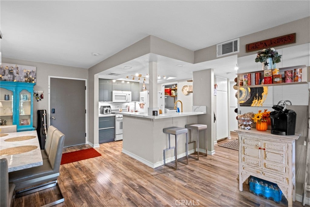 242 E Fern Avenue 107