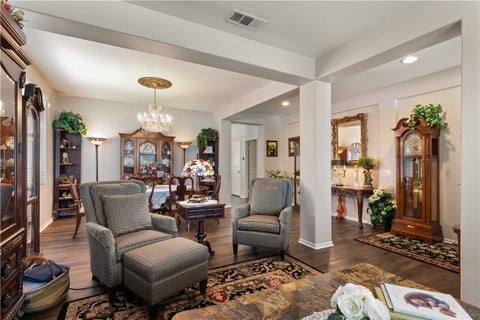 Tiny photo for 30299 Mondavi CIR, Murrieta, CA 92563 (MLS # SW26191296)