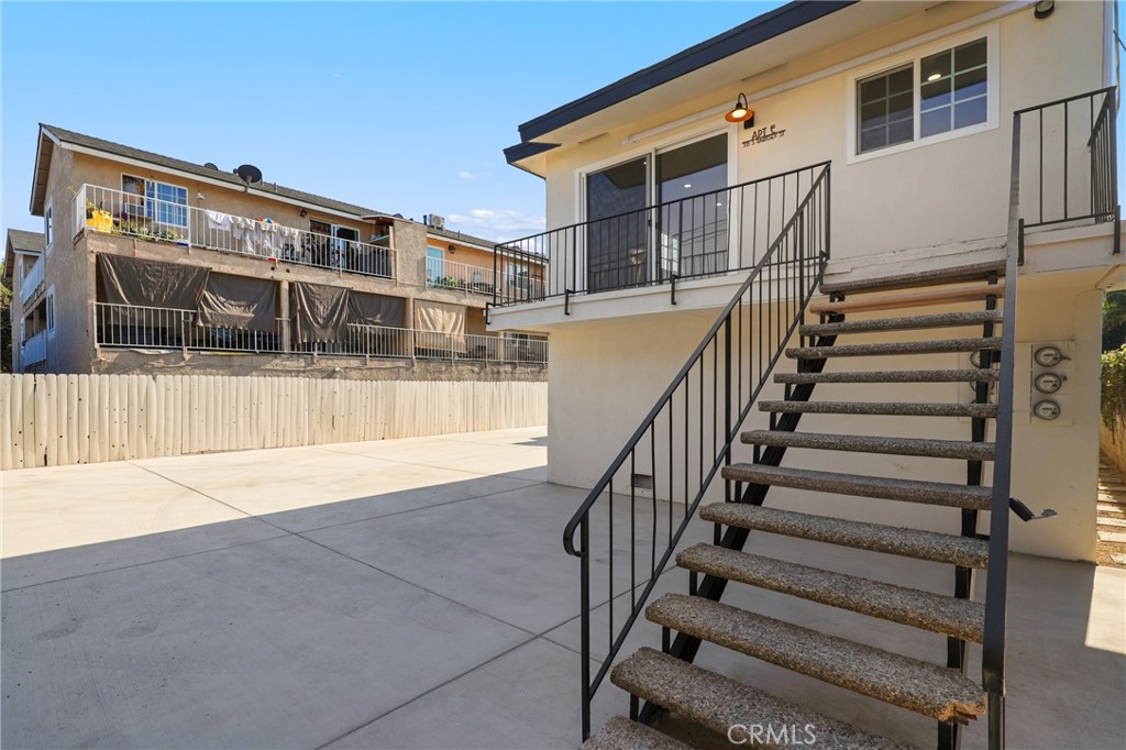 Henniger Park - Residential Income