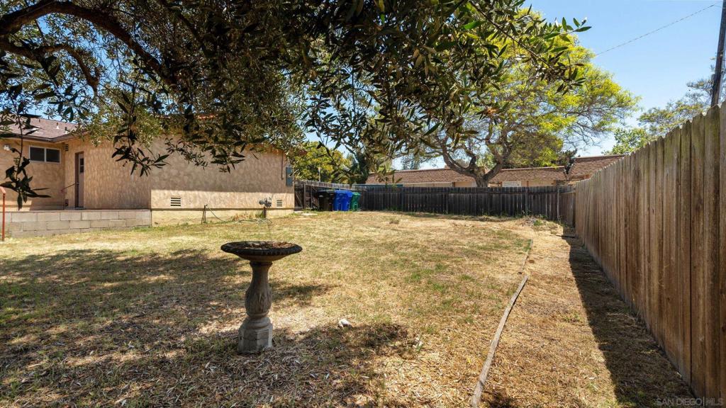 1161 Turquoise St