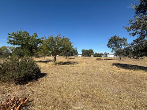 Tiny photo for 5540 Jardine Road, Paso Robles, CA 93446 (MLS # NS26156498)