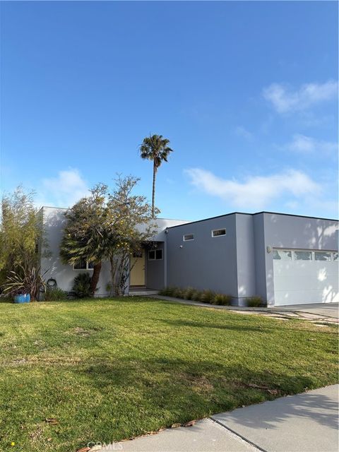 Photo of 929 Lomita ST, El Segundo, CA 90245 (MLS # SB26099512)