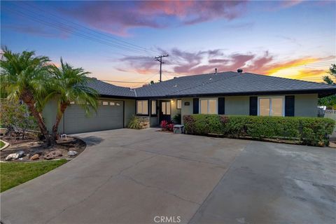 Photo of 1049 El Mirador Dr, Fullerton, CA 92835 (MLS # IV26091549)