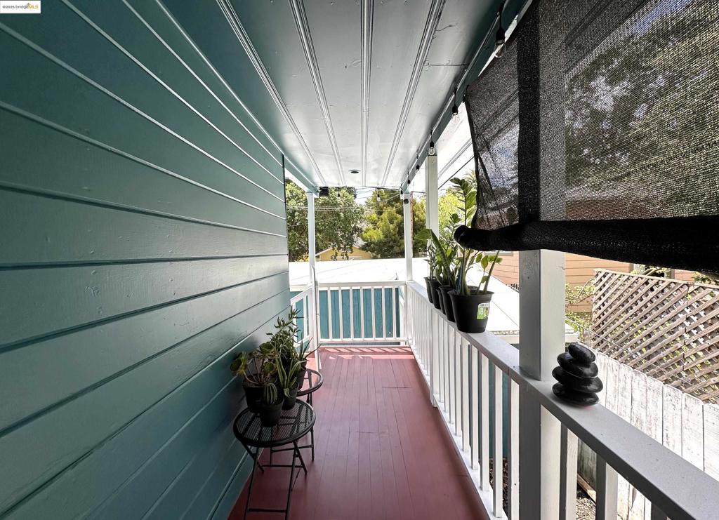 VALLEJO HILLS - Residential Income