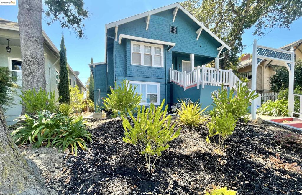 VALLEJO HILLS - Residential Income