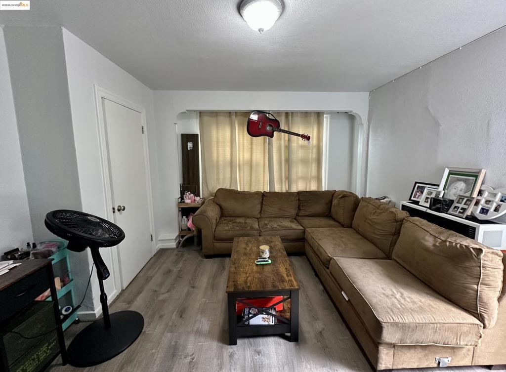 VALLEJO HILLS - Residential Income