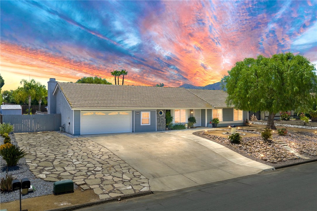 Single-Story Ranch-Style POOL/SPA Home with RV Access on ½ Acre is now for sale!
Welcome to the perfect blend of comfort, style, and functionality in this beautifully maintained SINGLE-STORY ranch-style home, complete with a sparkling POOL/SPA and dedicated RV access — all situated on an expansive half-acre lot with NO HOA!
This home features 3-bedroom, 2-bathroom & a FLEX Space! Open-concept layout that seamlessly connects the kitchen, dining, and family areas, creating an inviting space for both everyday living and effortless entertaining. The cozy fireplace in the family room sets the mood for relaxing evenings at home.
Retreat to your spacious primary suite, offering a generous closet and a private en-suite bathroom with dual sinks. Every detail is thoughtfully designed for comfort and convenience.
Step outside to your backyard oasis, complete with a POOL/SPA, sandbox— perfect for weekend BBQs, summer parties, or simply unwinding and gardening. The backyard is ideal for a volleyball court, sports court, playground or more, the opportunities re endless! Don’t forget about your private RV Parking! This ½ acre home has all the room you will ever need for all your vehicles and toys!
Located just minutes from I-15, shopping, dining, and more, this home has it all and wont last! Run, don't walk!