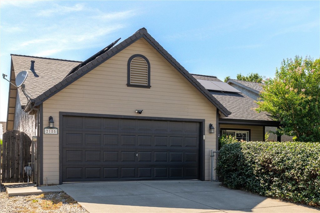 2185 Huntington