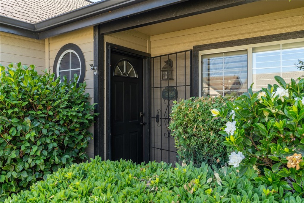 2185 Huntington