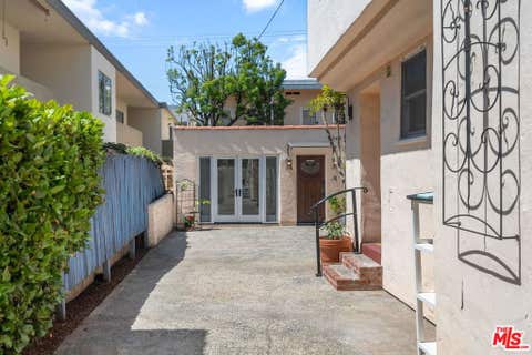 Tiny photo for 848 17th Street, Santa Monica, CA 90403 (MLS # 26862113)