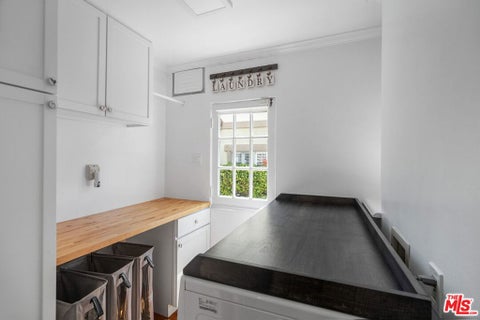 Tiny photo for 848 17th Street, Santa Monica, CA 90403 (MLS # 26862113)