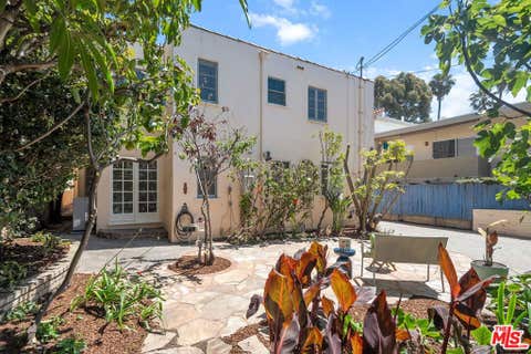 Tiny photo for 848 17th Street, Santa Monica, CA 90403 (MLS # 26862113)