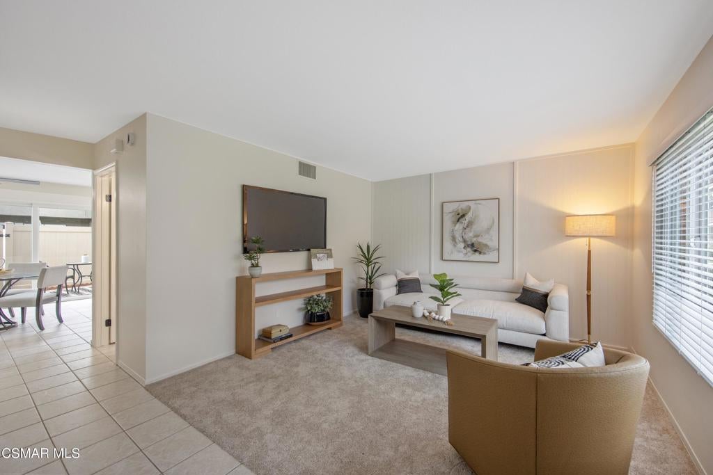 2664 La Paloma Circle
