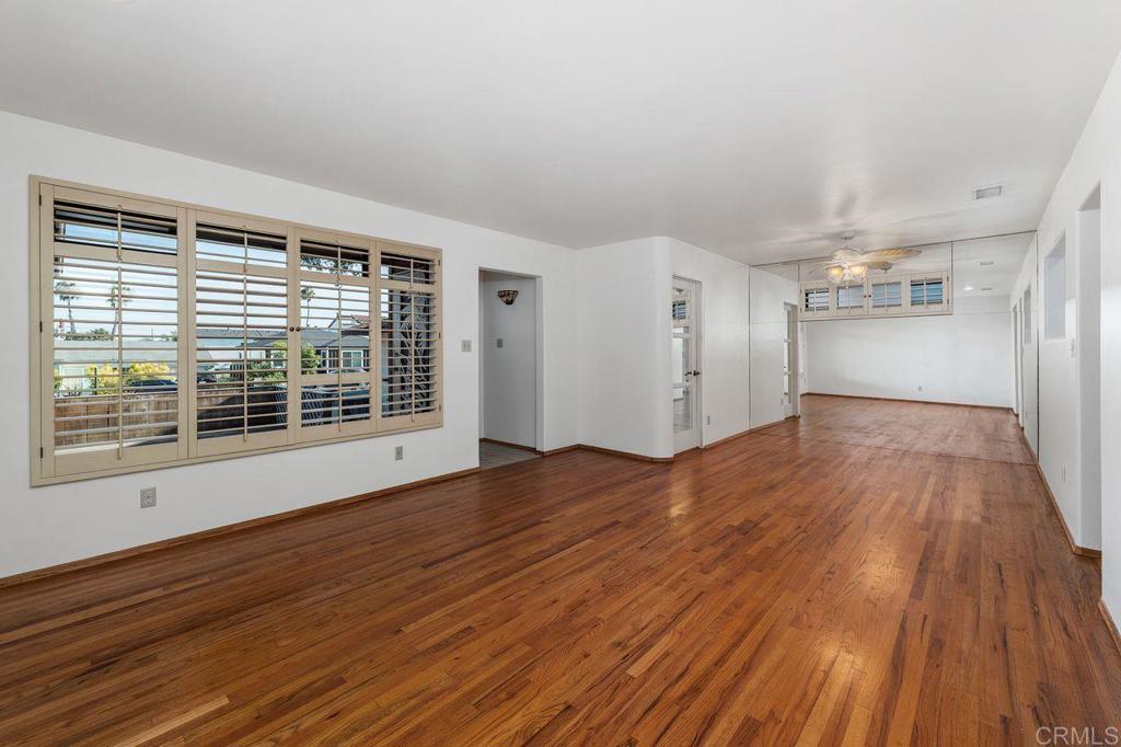 1960 Emerald Street