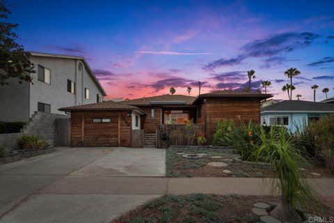 Photo of 1960 Emerald Street, San Diego, CA 92109 (MLS # NDP2607976)