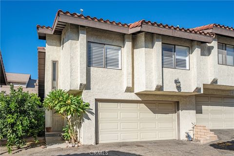Photo of 5577 Pioneer Blvd #5, Whittier, CA 90601 (MLS # PW25226238) Photo of 5577 Pioneer Blvd #5, Whittier, CA 90601 (MLS # PW25226238)