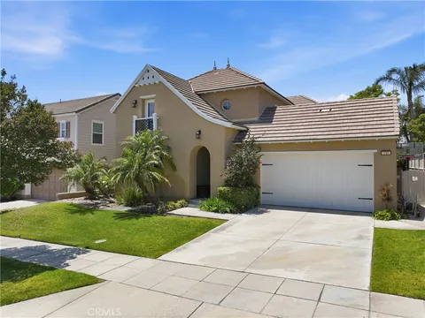 1721 Arthur Loop W, Upland, CA 91784 - MLS#: CV26121568
