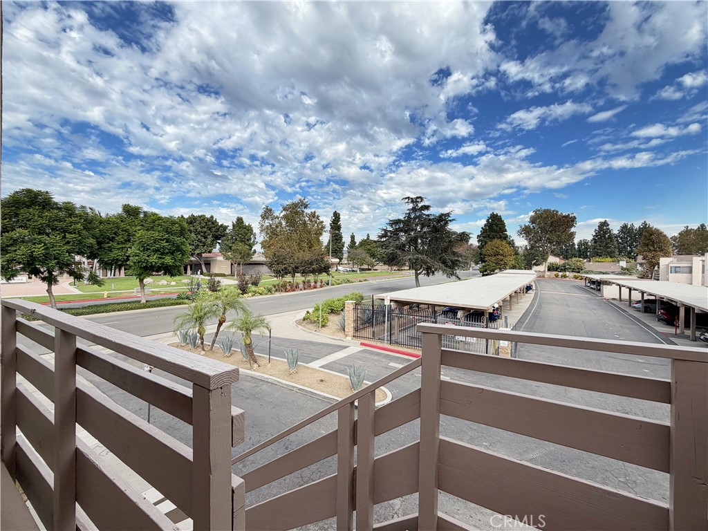 Cinnamon Tree Condominiums (CNTC) - Residential