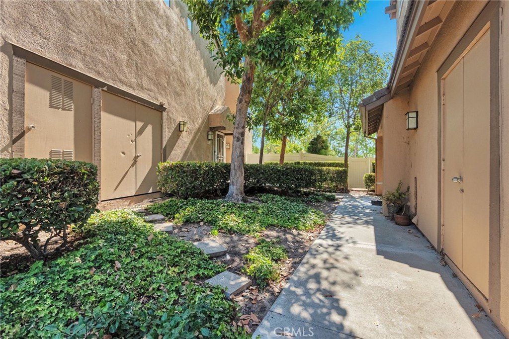 Summit Court (SMCT) - Residential