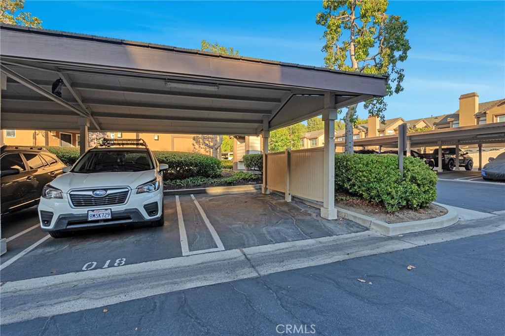 Summit Court (SMCT) - Residential