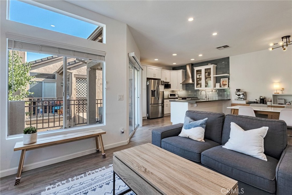 Summit Court (SMCT) - Residential