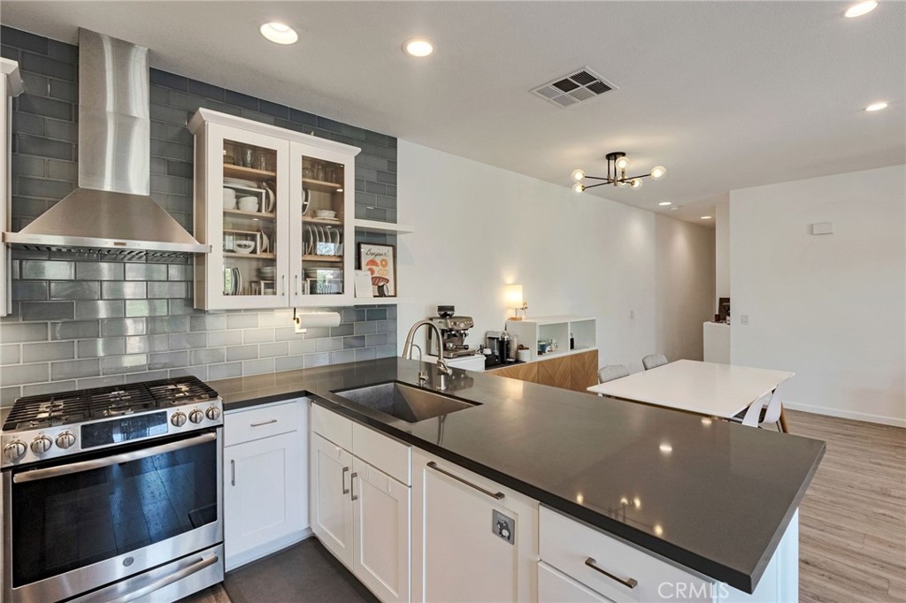 Summit Court (SMCT) - Residential