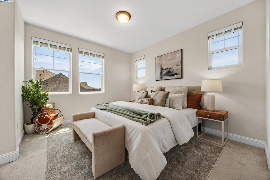 PORTOLA - Residential