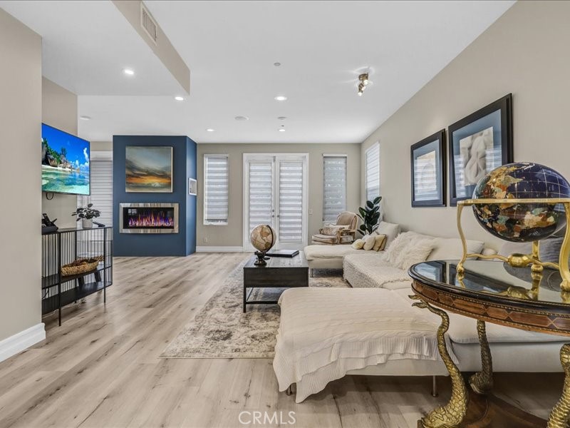 Custom - Residential Income