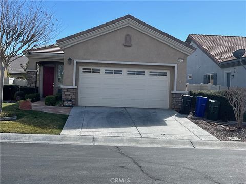 Photo of 19453 Sunrise Avenue, Apple Valley, CA 92308 (MLS # HD26031997)
