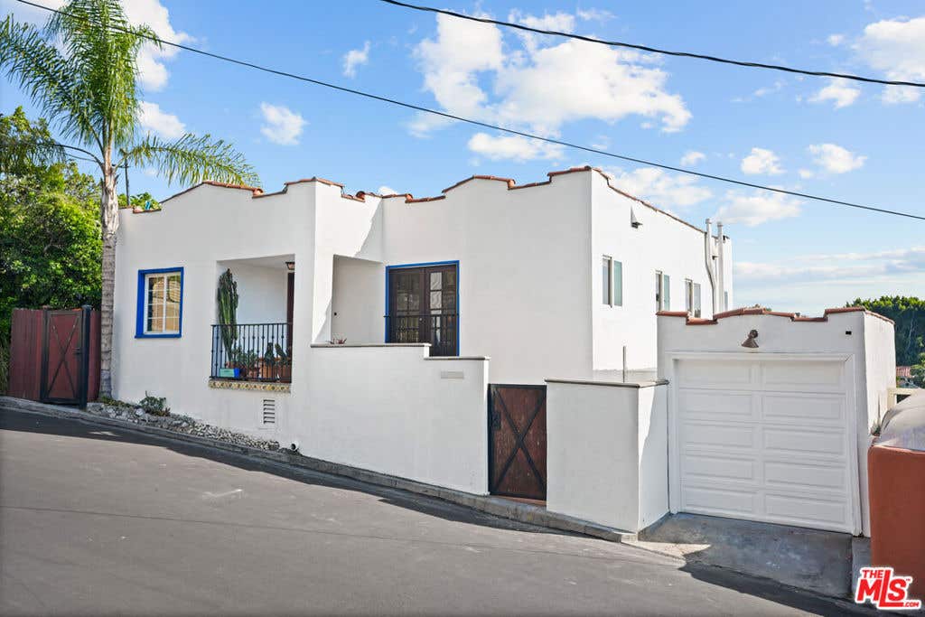 Photo of 1326 Laveta Terrace, Los Angeles, CA 90026 (MLS # 26831559)